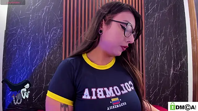 Sala de chat en directo de Marilyndackaria_