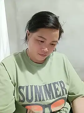 nana_nana99's Live Chat Room