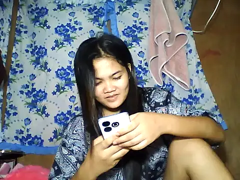 PinaySkinnyJust18 Cameră chat live