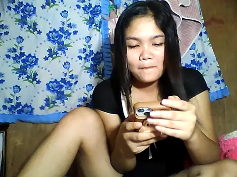 Chatroom en direct de PinaySkinnyJust18