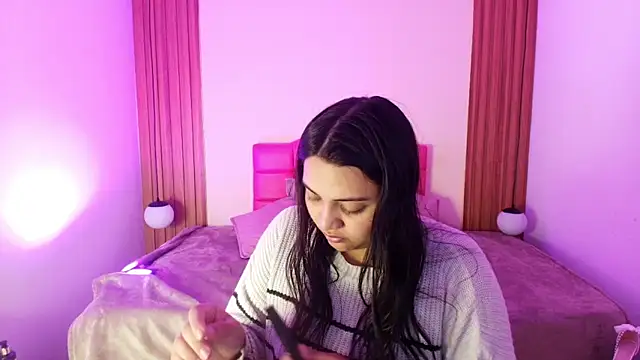 IvonneRoss_のライブチャットルーム