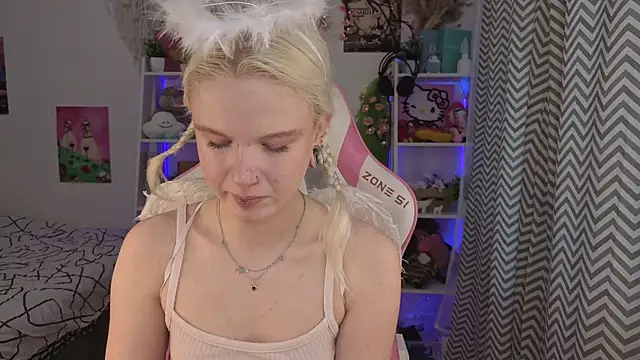 Mia_WaterFall Cameră chat live