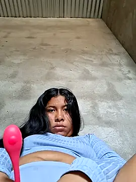 Sweet-Dirty-Storm – live chatrum