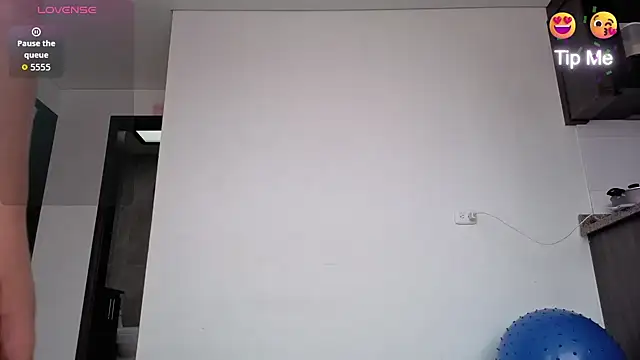 xxxMilexxxn Live chat-huone