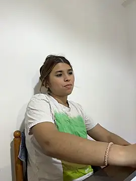 baddieasiantv Live Chatraum