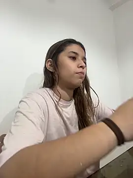 Sala de chat en directo de baddieasiantv