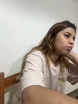 Živá chatovací místnost baddieasiantv