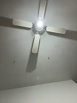 baddieasiantv Adlı Modelin Canlı Sohbet Odası