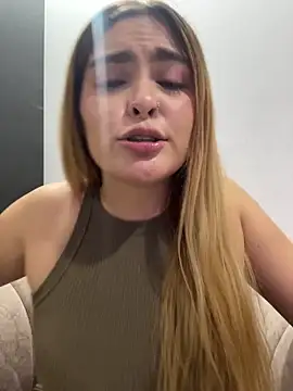 Nathali_Adans লাইভ চ্যাট রুম