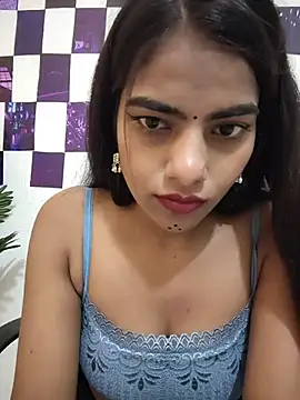Alisha_Babyyn Live chat-huone