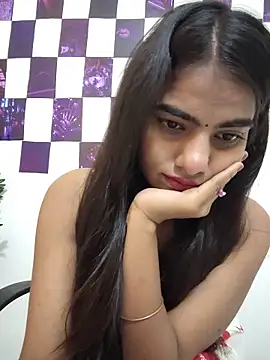 Alisha_Babyy чат на живо