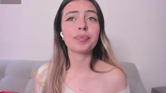 Fernanda_aaaa 실시간 채팅방
