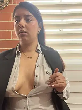 Chat soba uživo modela A-uroora