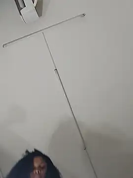 Chat soba uživo modela _Shirley_