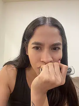 Bilik Sembang Langsung JuliaaVega