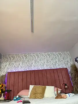 chiarabonds Adlı Modelin Canlı Sohbet Odası