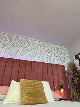 Bilik Sembang Langsung chiarabonds