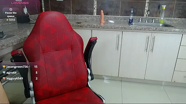 Chat ao vivo de Miia_Rosee_