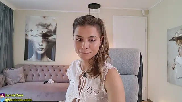 Pokój czatu na żywo – Lenna_Godess