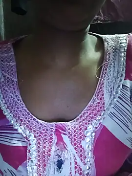 Ayesha_Khan1 Adlı Modelin Canlı Sohbet Odası