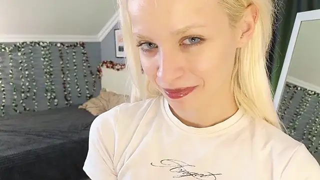 Naomi_Demio Cameră chat live