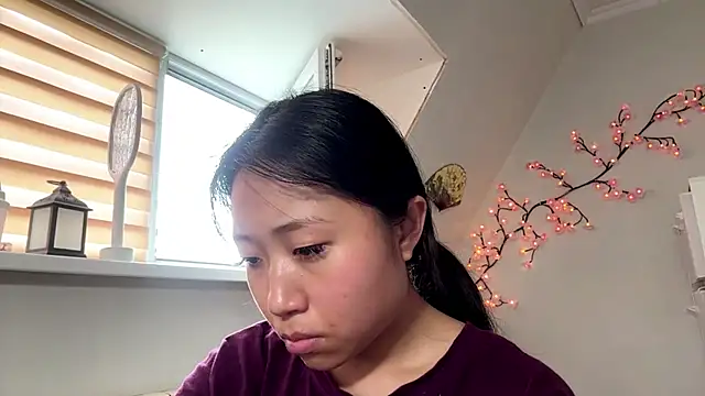 SweetMiaXO লাইভ চ্যাট রুম