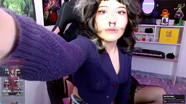 neena_nyx_: δωμάτιο απευθείας συνομιλίας