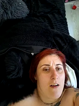 Chat soba uživo modela Tiara_XOX