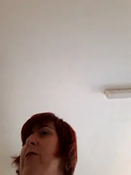 Chat ao vivo de Tiara_XOX