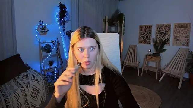 CelestineMauriac чат на живо
