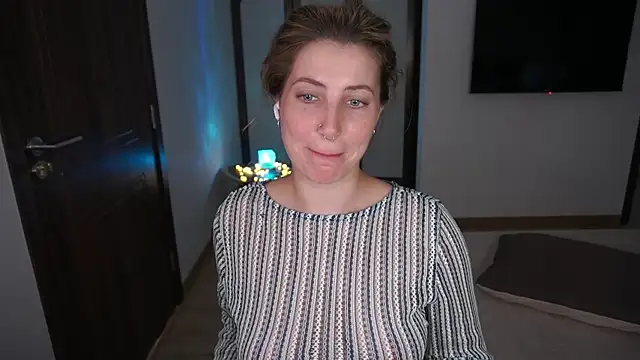 غرفة دردشة ItsEzheVika المباشرة