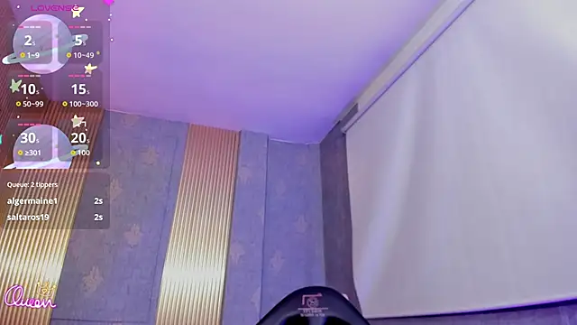 חדר צ'אט בשידור חי של Laulin_tay