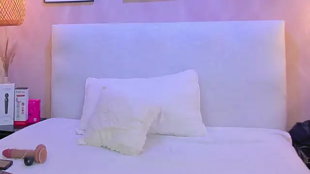 Živá chatovací místnost Piinksoul149