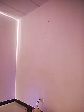 Živá chatovací místnost _aish_a