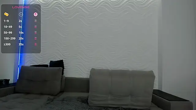 Phòng Chat Trực Tiếp calystria