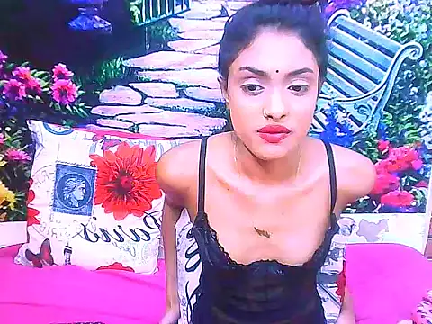 Živá chatovací místnost IndianPretty14u2Luv