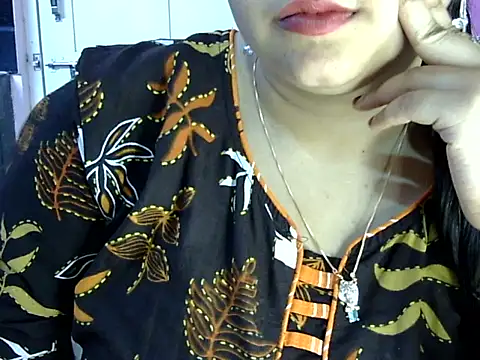 Cute_Aliyaa 실시간 채팅방