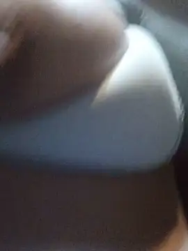 Luzz12 élő chatszobája