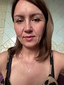 RainyAngel17 Live Chatraum