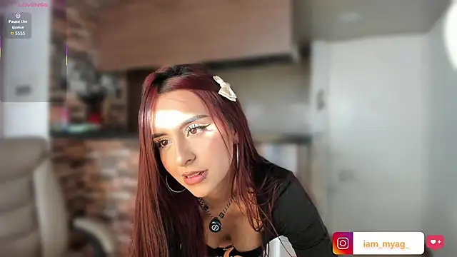 myaa_girl: δωμάτιο απευθείας συνομιλίας
