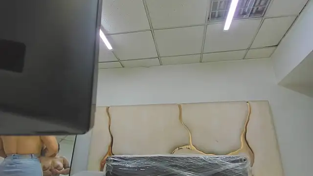 ZayraStorm Live Chatraum
