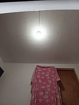 luna_pinky Live Chatraum