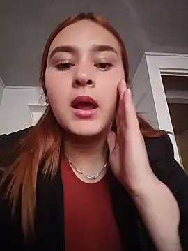 Pokój czatu na żywo – katty_42