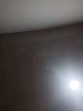 חדר צ'אט בשידור חי של katty_42