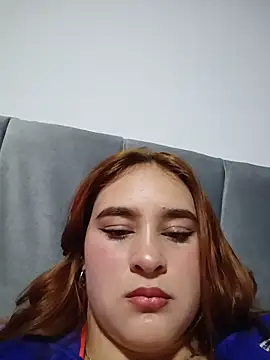 חדר צ'אט בשידור חי של katty_42