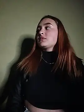 katty_42 élő chatszobája