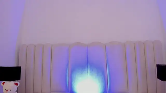 Zoe_Banx – live chatrum