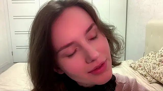 cherishedwish's Live Chat Room