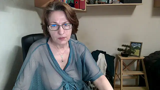 Živá chatovací místnost katemodel