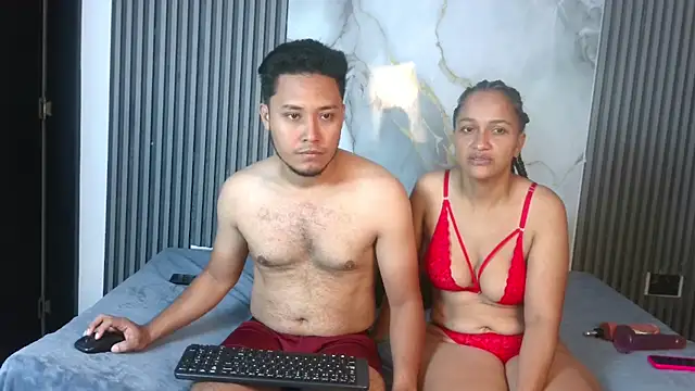 LunandCarlos Live Chatrum